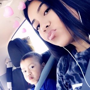 Meet your Posher, Isabel